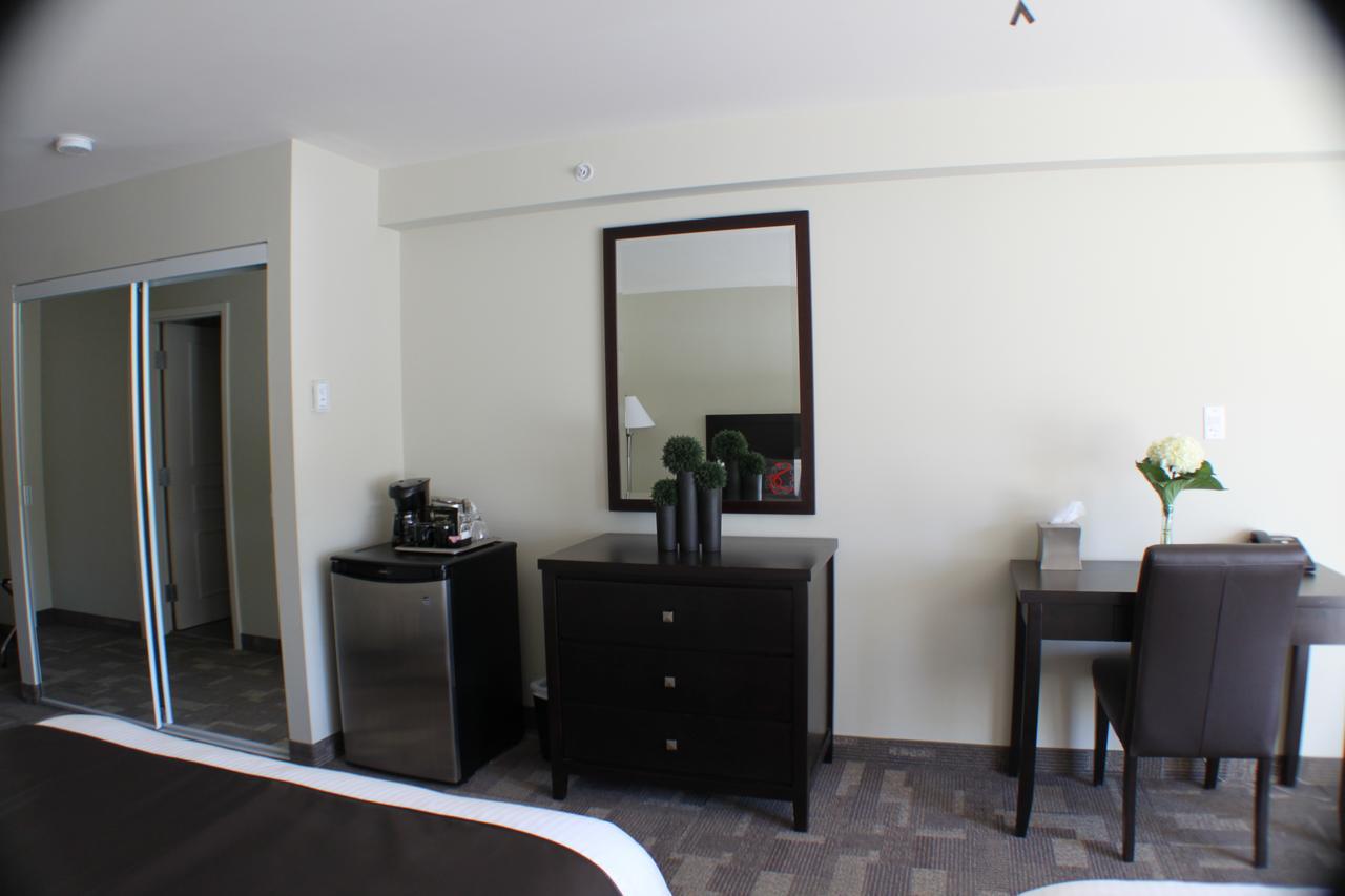 קילרני Sportsman'S Inn Resort & Marina מראה חיצוני תמונה
